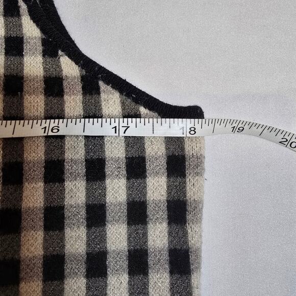 Maeve Sleeveless Mock Neck Plaid & Cherries Sweater Tank. Retails $98 - Picture 6 of 11